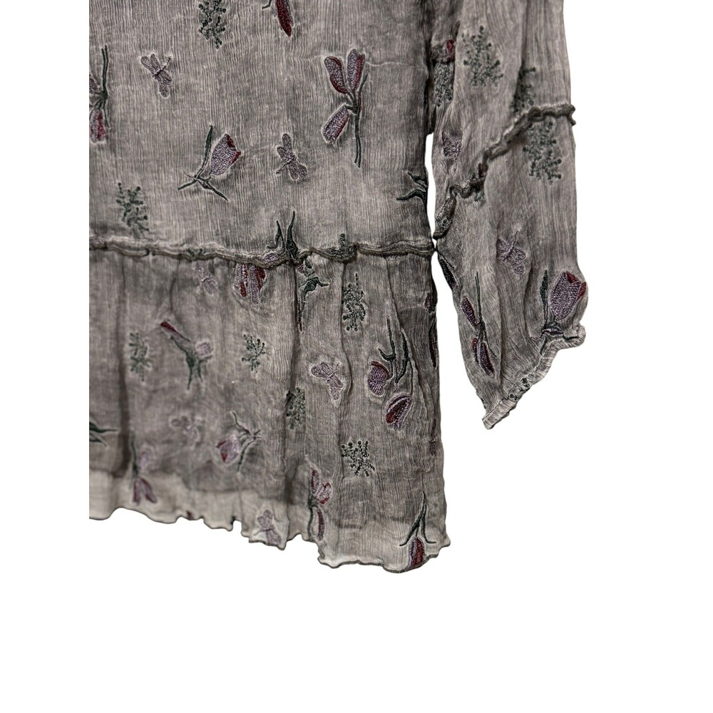 Floral Embroidered Gray Top - Picture 2 of 7